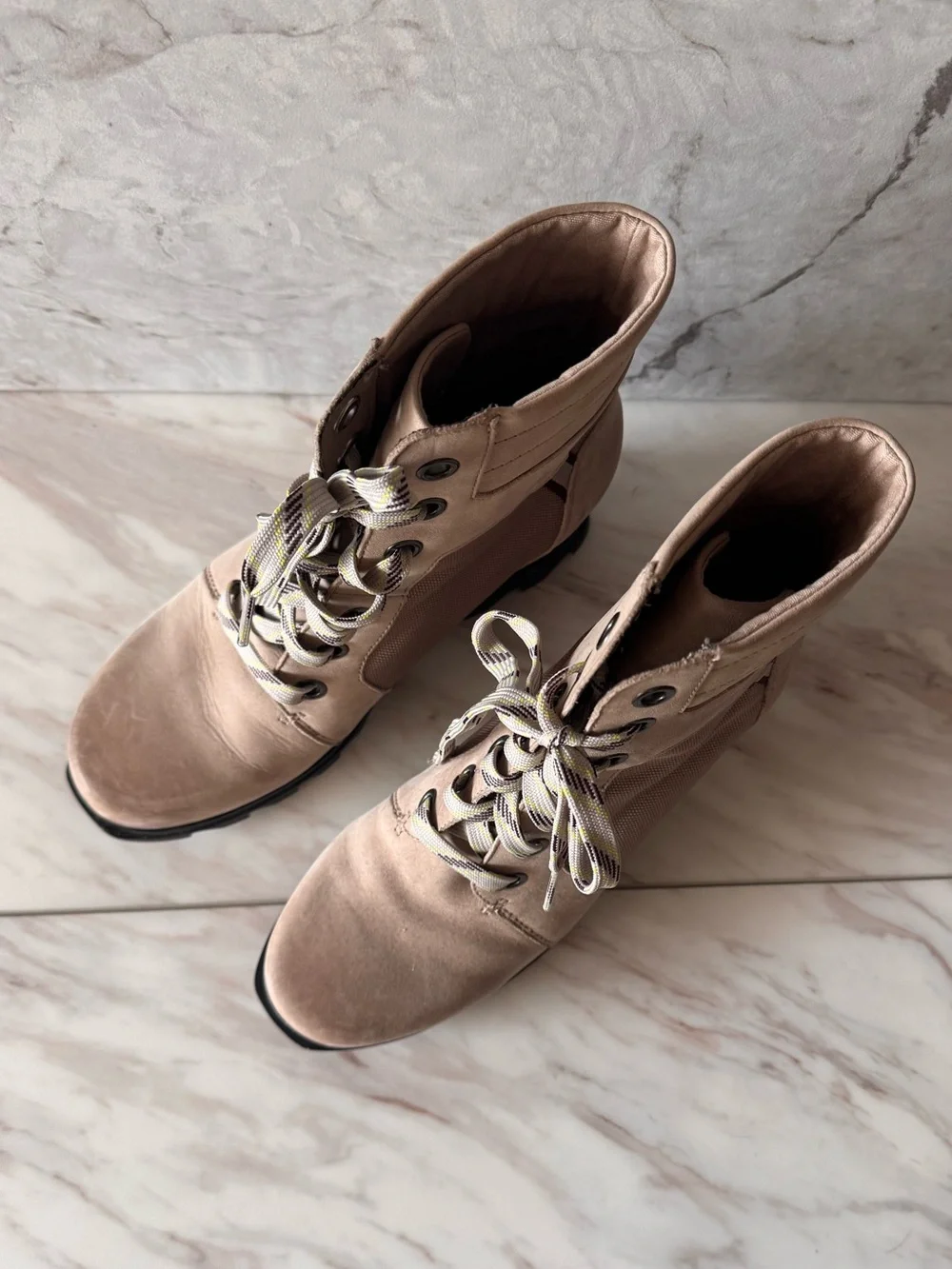 Sorel joan arctic